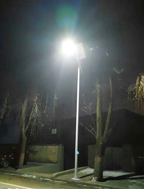 积石山县于田太阳能路灯项目