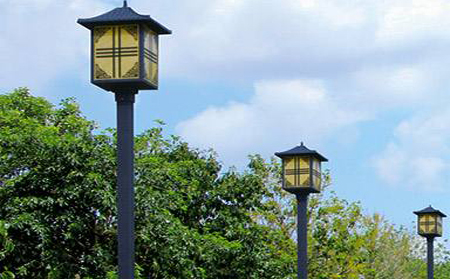 太阳能于田庭院灯怎么选亮度与续航更耐用 太阳能于田庭院灯怎么选亮度与续航更耐用